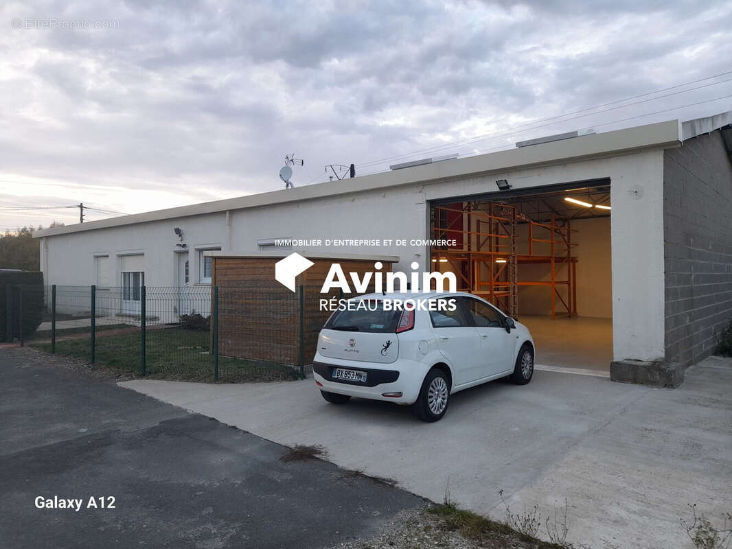 Commerce à FAY-AUX-LOGES