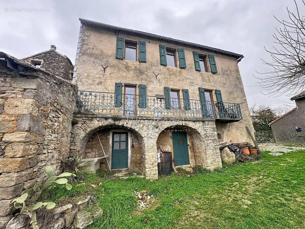 Maison à SAINT-AFFRIQUE