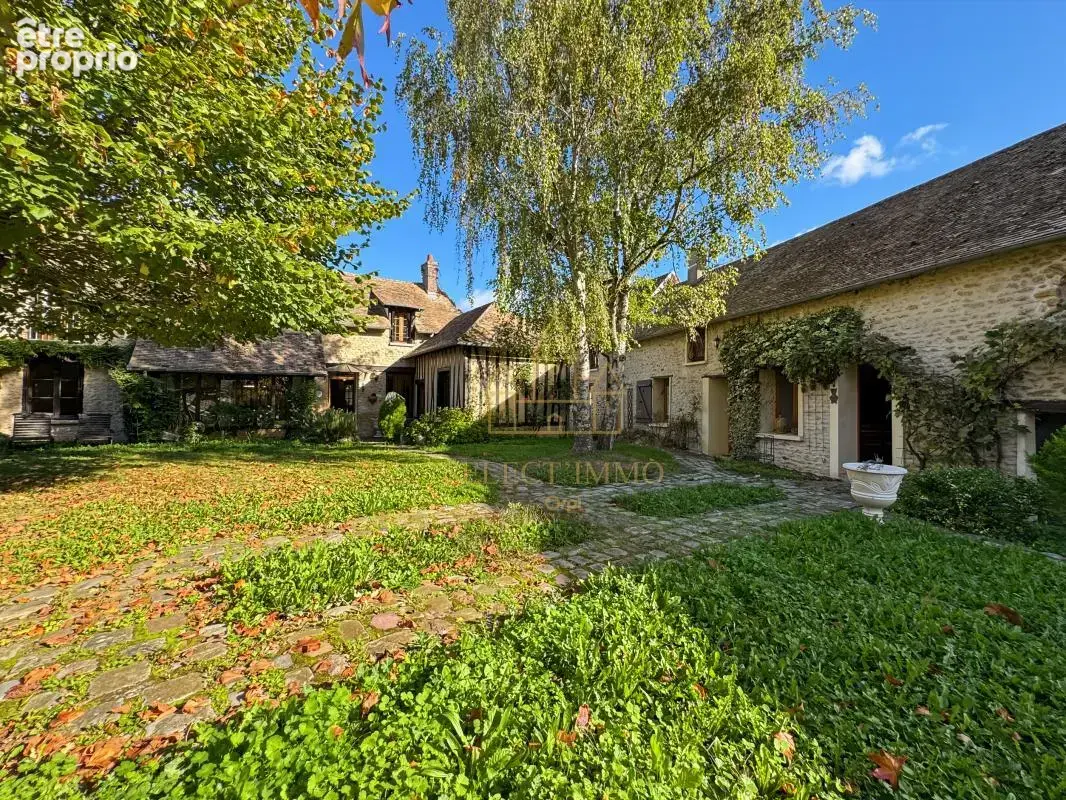 À moins d’1h de Paris – Propriété de charme de 480 m² dont dépendances : un fort potentiel pour un projet de gîte - photo 41