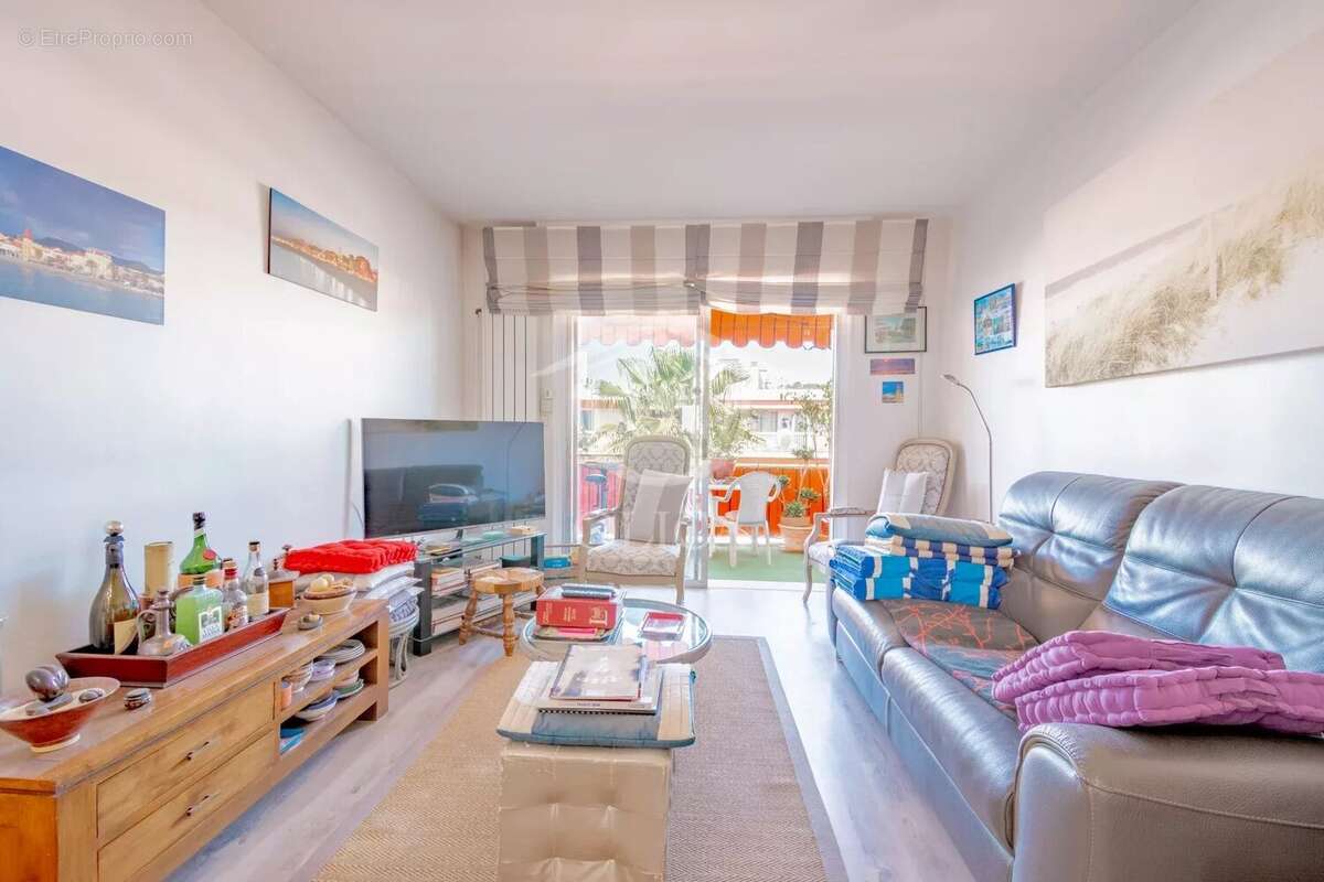 Appartement à CAGNES-SUR-MER