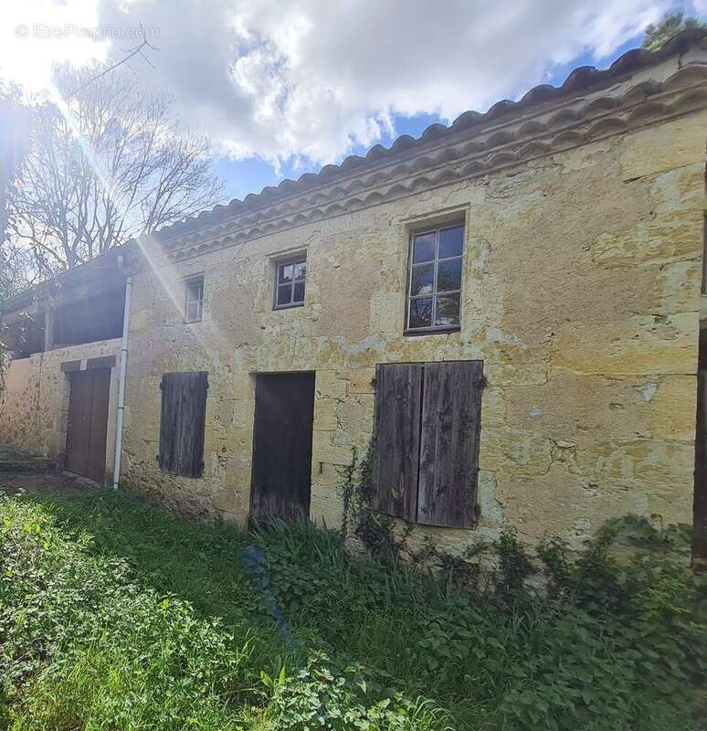 Maison à SAINT-PUY
