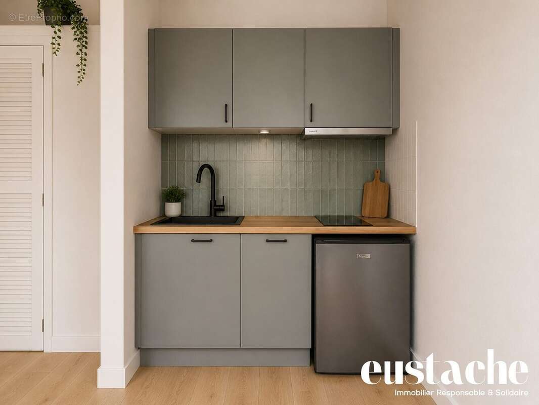 Appartement à PARIS-18E