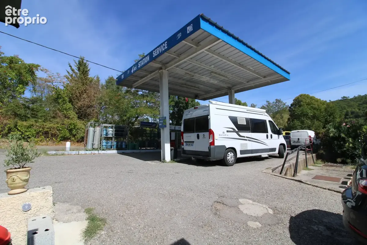 Photo Commerce à Generargues au prix de 165 000€