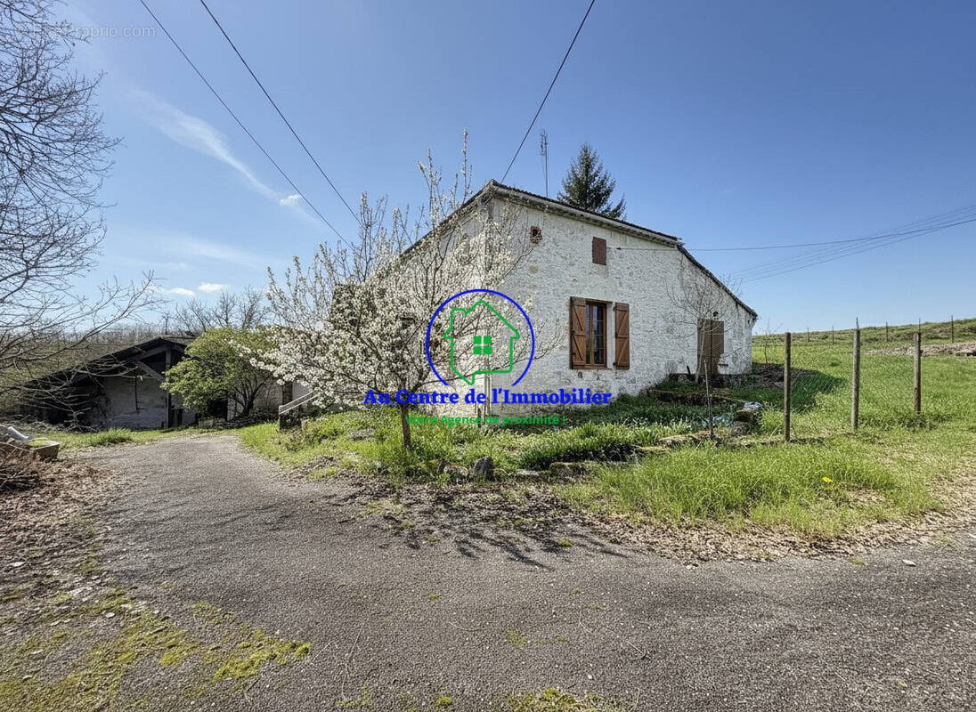 Maison à SAINT-ROBERT