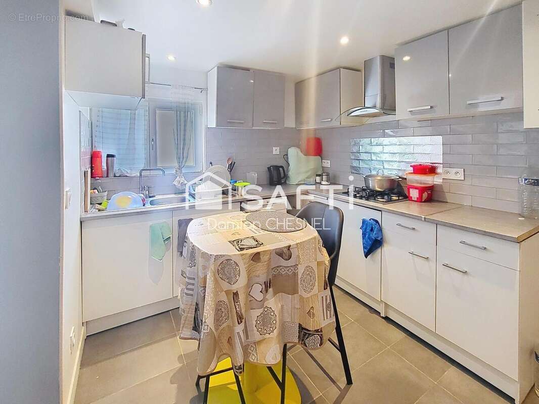 Photo 3 - Maison à SAULZAIS-LE-POTIER
