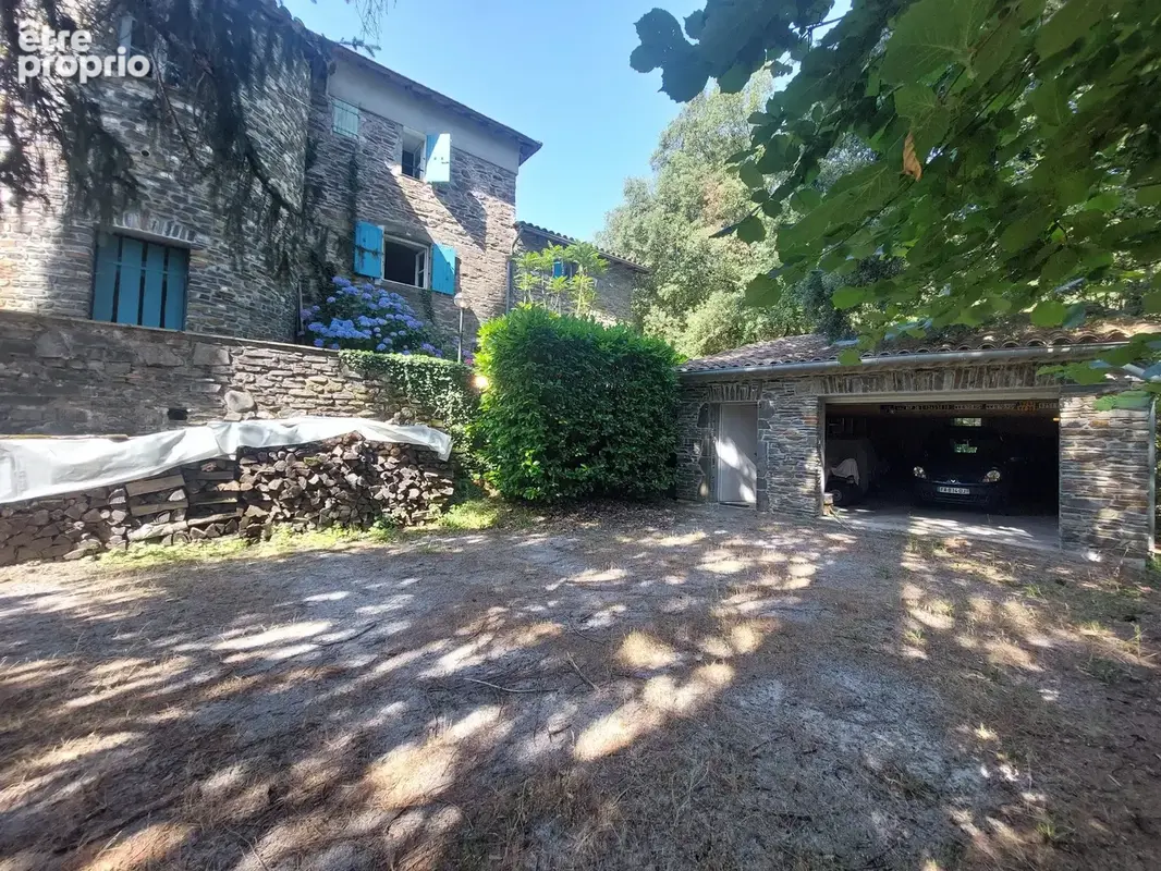 Maison 196 m² à Saint-Jean-Du-Gard  - photo 3