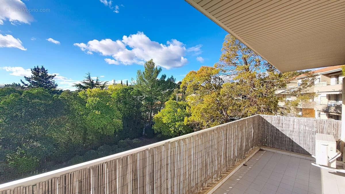 Appartement à NIMES