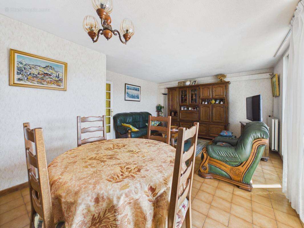 Appartement à MARSEILLE-13E