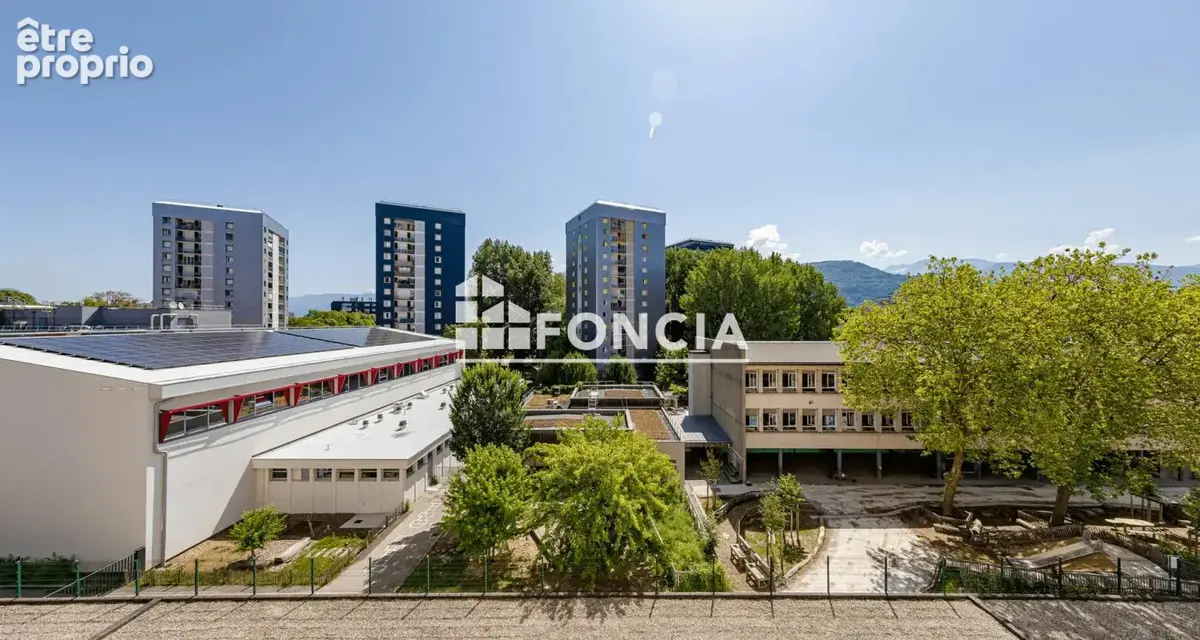 À vendre – Appartement T3/T4 de 75,58 m² avec balcon et cave – Grenoble (38100) - photo 4