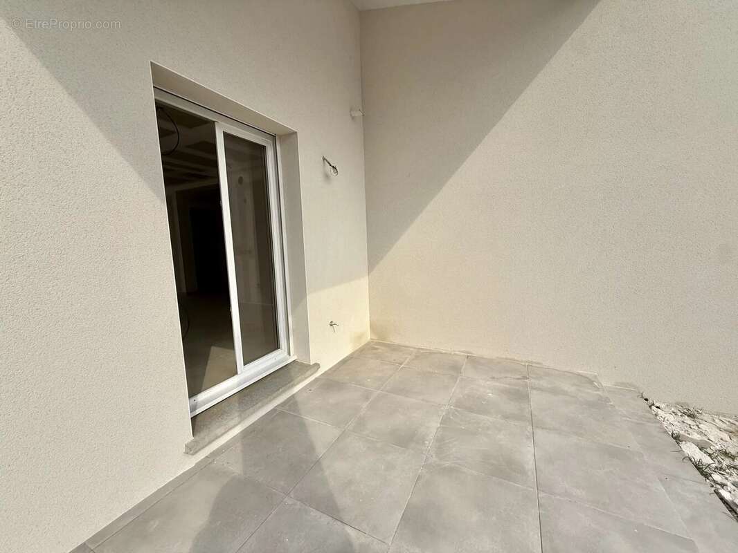 Jolie maison étage avec jardin, balcon et terrasse tropézienne - photo 20