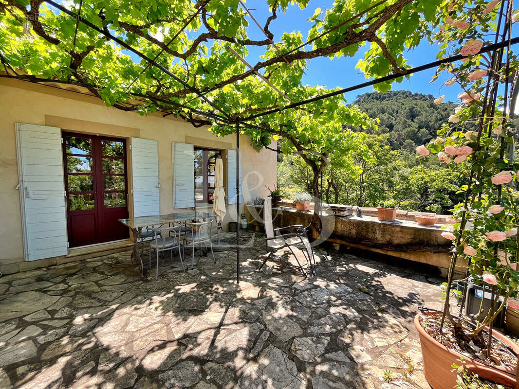 Maison à VAISON-LA-ROMAINE