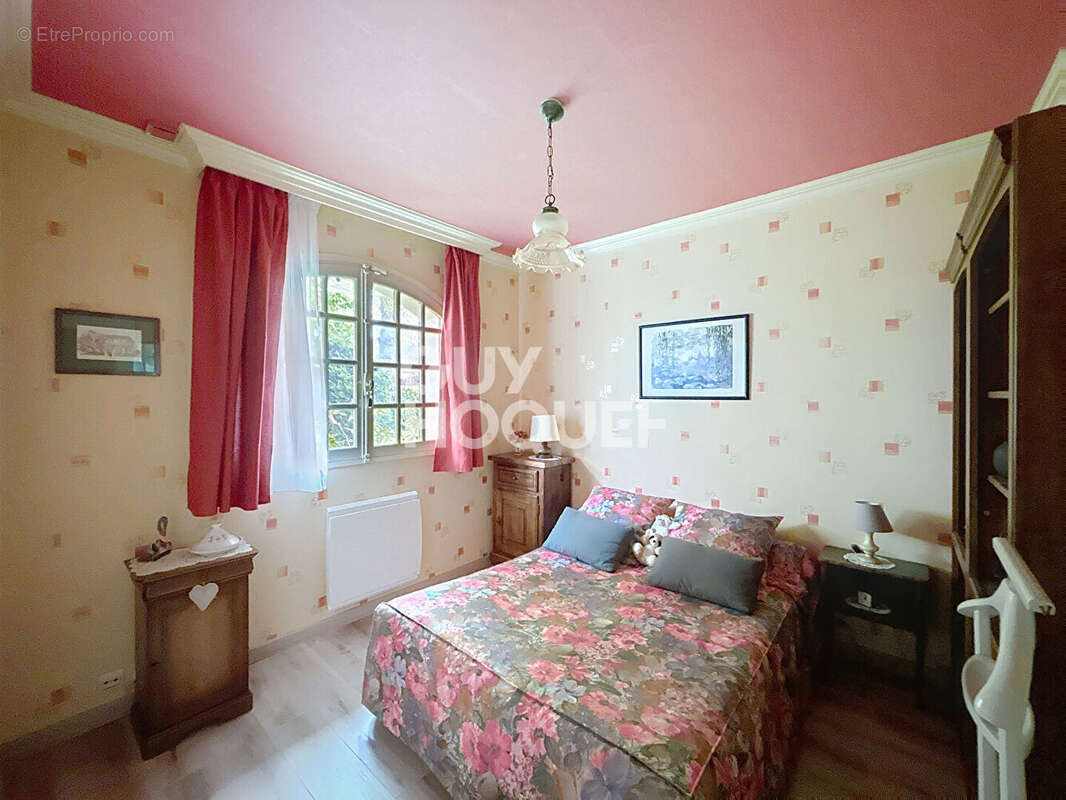 Maison à LIMEIL-BREVANNES