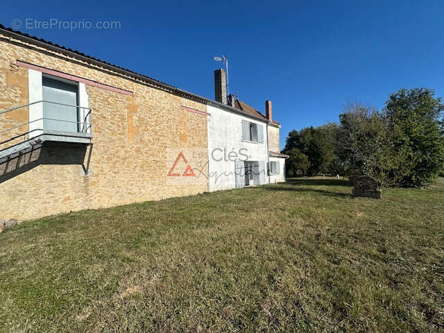 Maison à CADILLAC