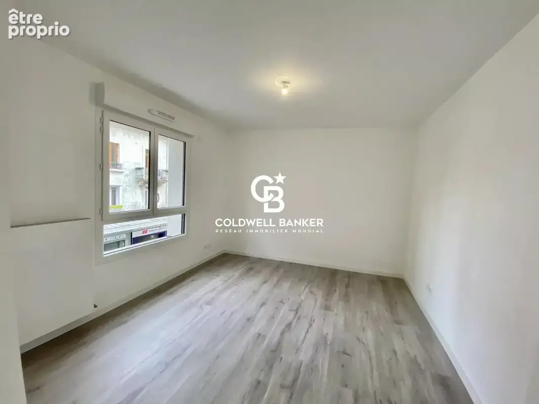Annemasse centre – Bel appartement T2, vendu avec locataire sérieux en place - photo 6