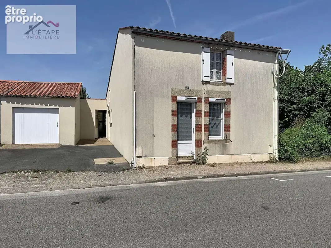 Maison à VENANSAULT