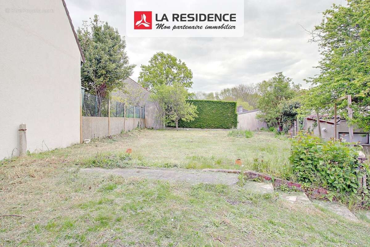 Terrain 408 m² à Courdimanche  - photo 4