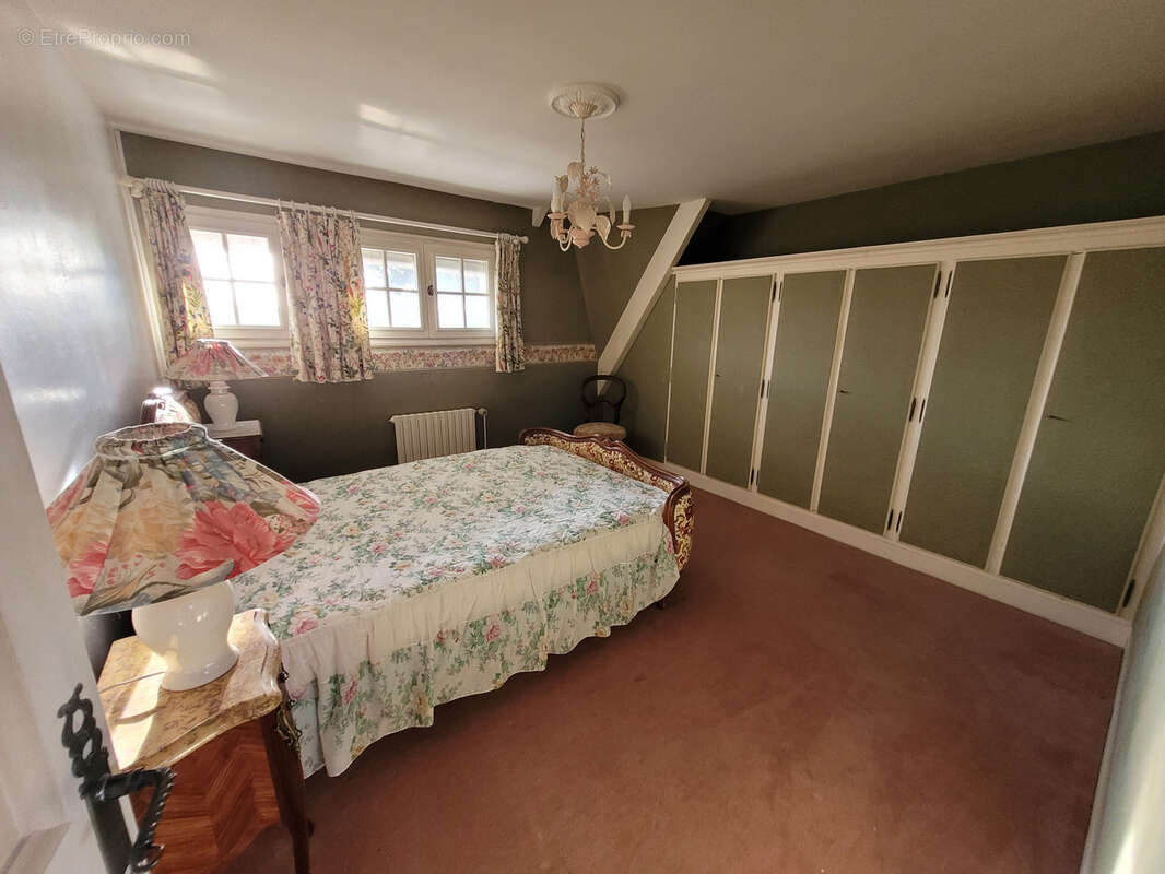 Maison à BAILLEAU-LE-PIN