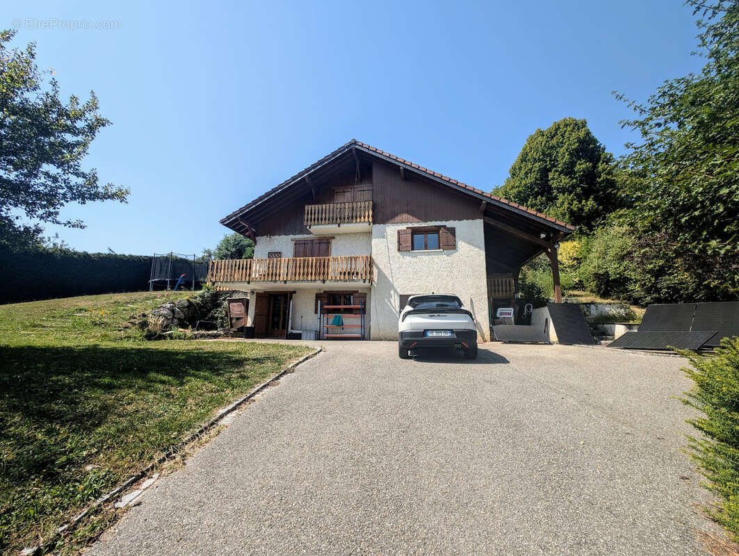 Maison à GROISY