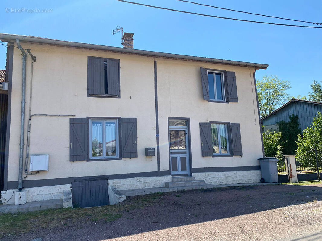 Maison à FRAMPAS