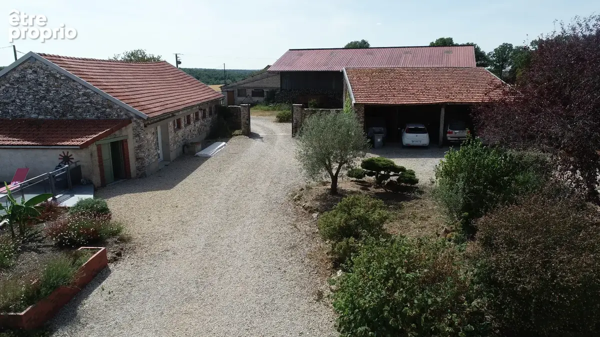 LE THOULT TROSNAY (51) à vendre superbe corps de ferme restauré sur un terrain clos de plus de 8600 m2 avec étang - photo 5