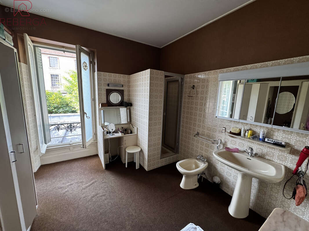 Maison 182 m² à Mazamet  - photo 10