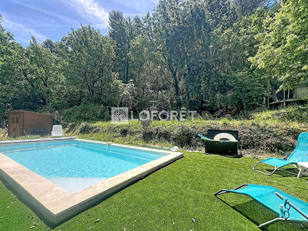 Maison Auriol 7 pièce(s) 170 m2 - photo 3