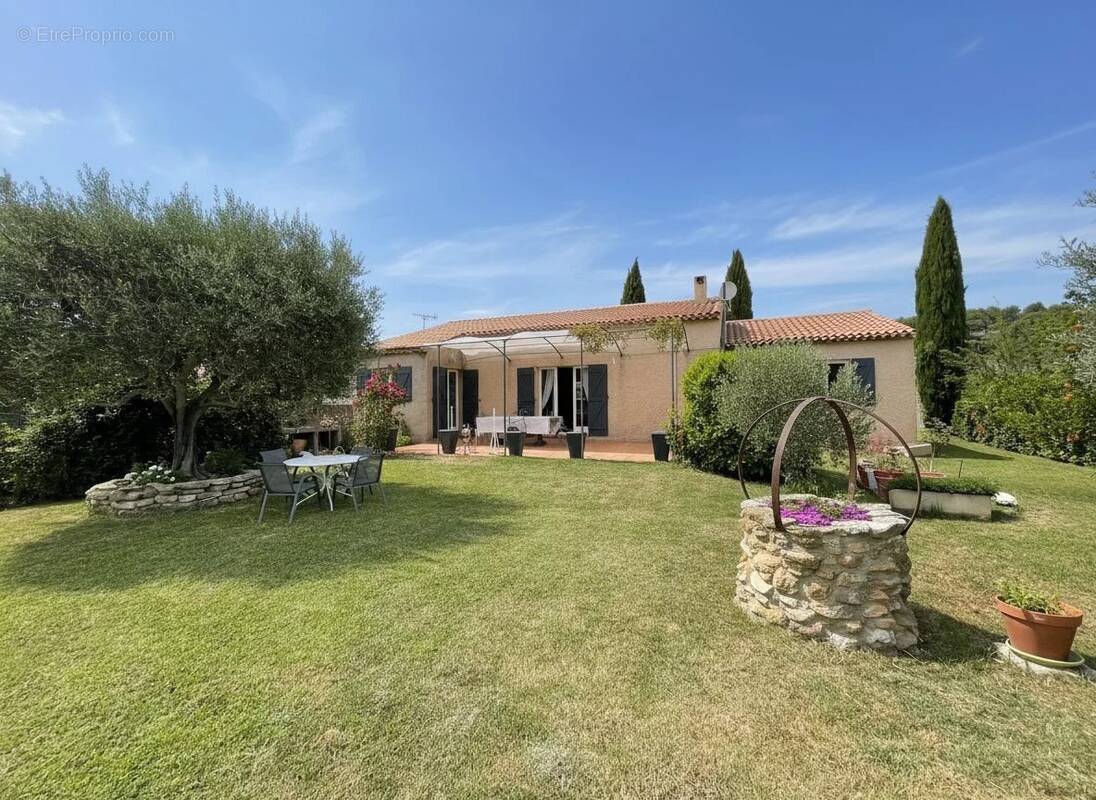 Maison à LAURIS
