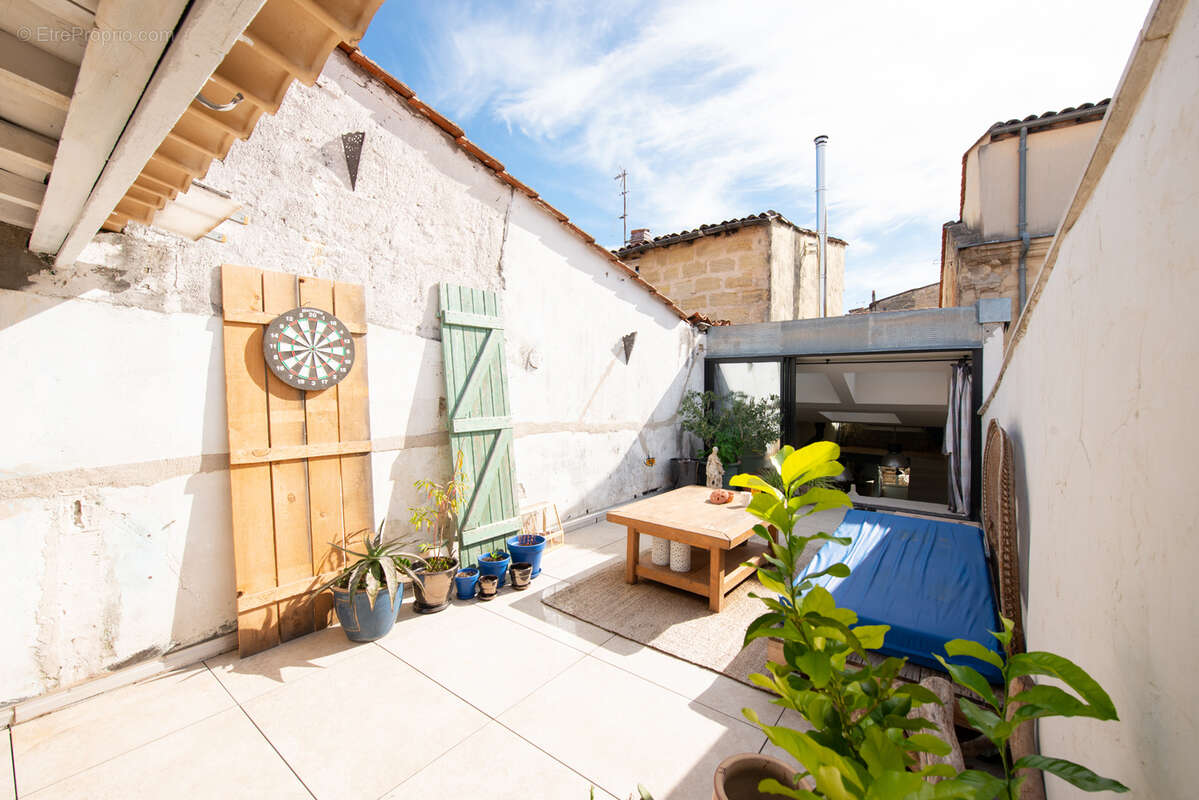 Appartement à BORDEAUX