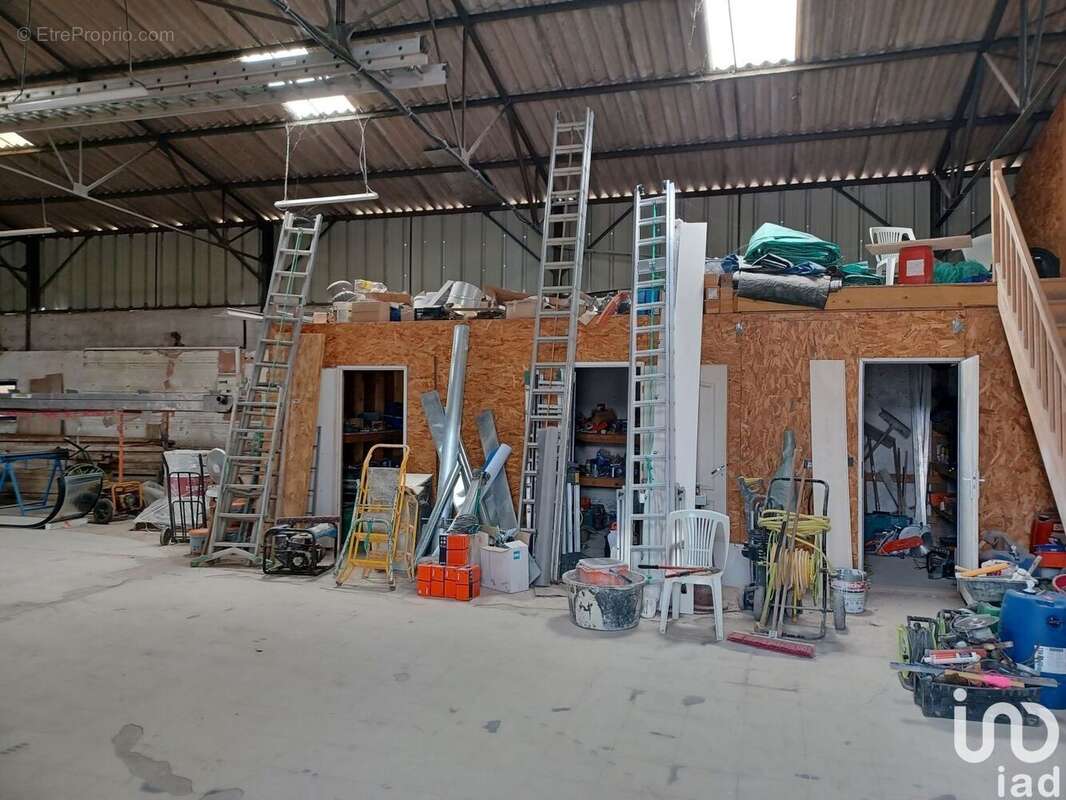 Photo 4 - Commerce à PUYMOYEN