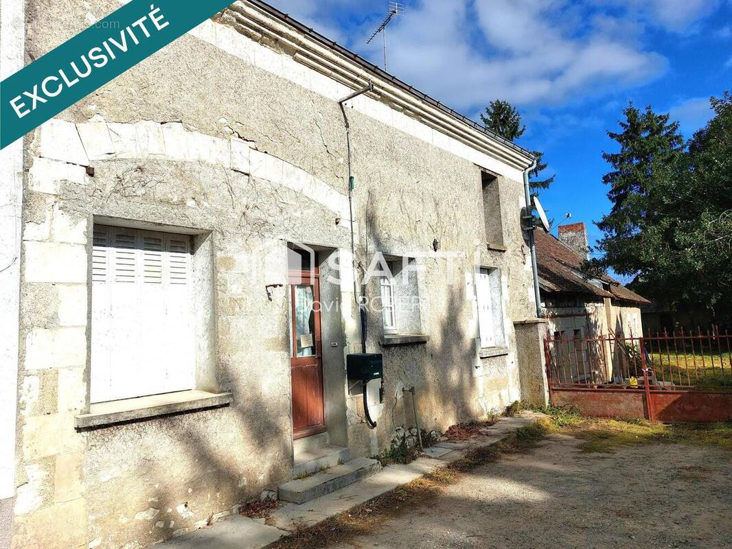 Photo 1 - Maison à CROUZILLES