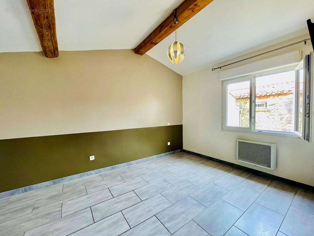 Maison à VILLENEUVE-MINERVOIS