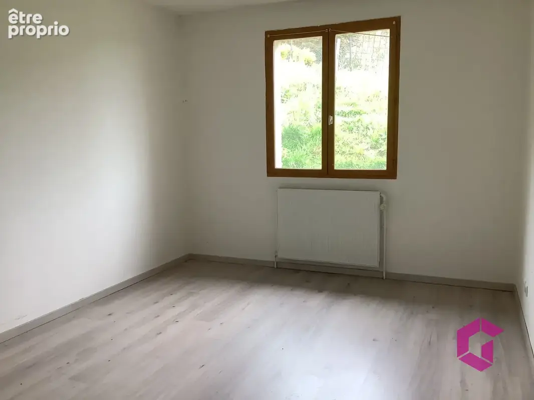 Vaste maison dénviron 150 m2 avec 4 chambres terrain terrasse et sous sol - photo 10