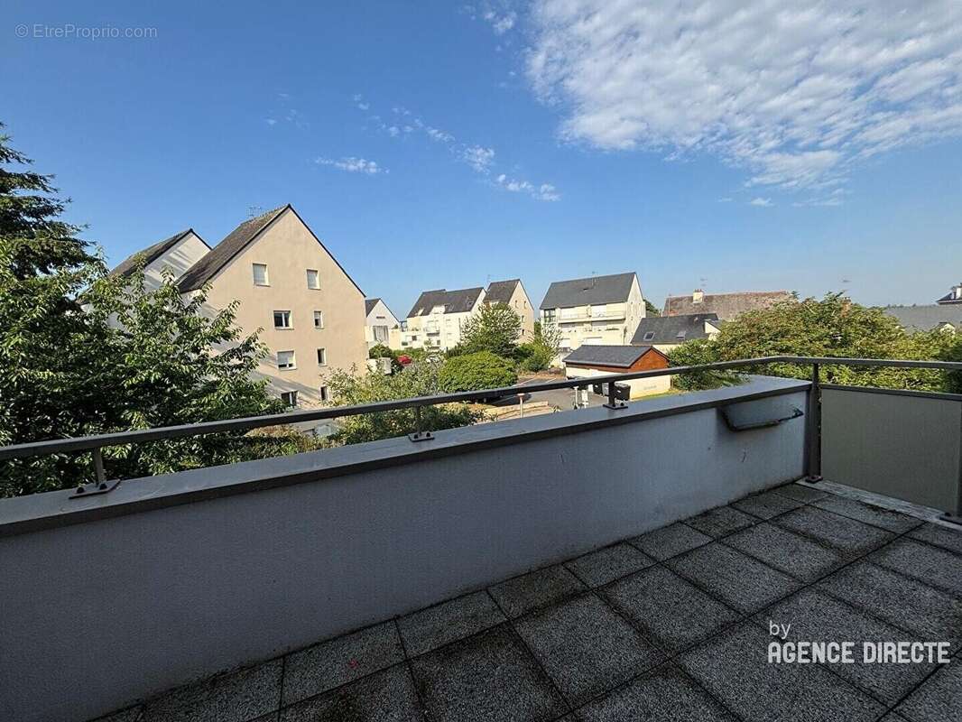 Appartement 4 pièces -77 m²-terrasse-garage double- Saint Grégoire - photo 3