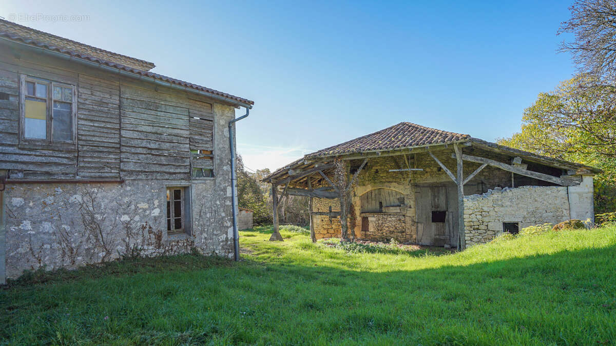 Maison à BOURG-DE-VISA