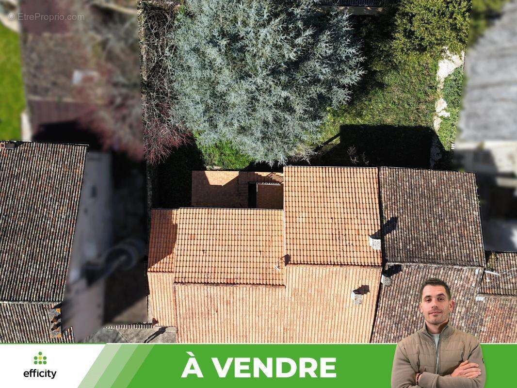 Maison à CROUTELLE