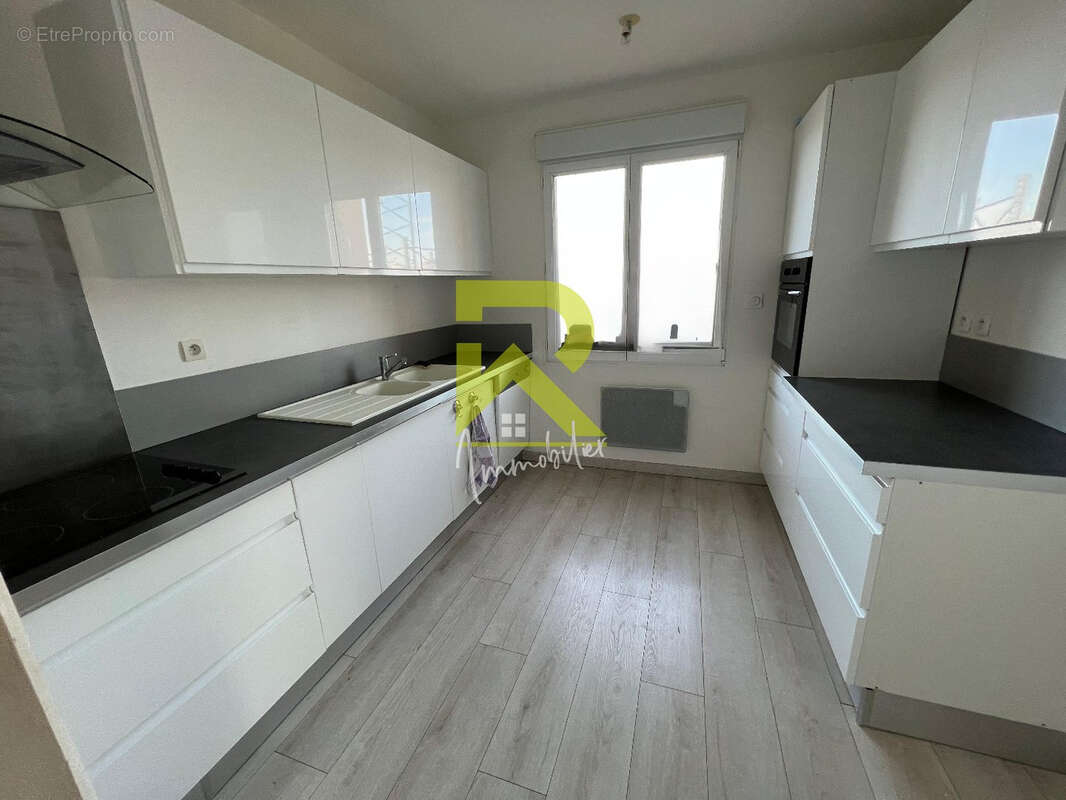 Commerce à MARSEILLAN