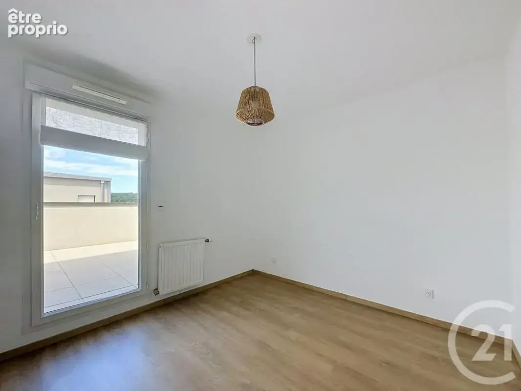 Appartement 64 m² à Brignais  - photo 10