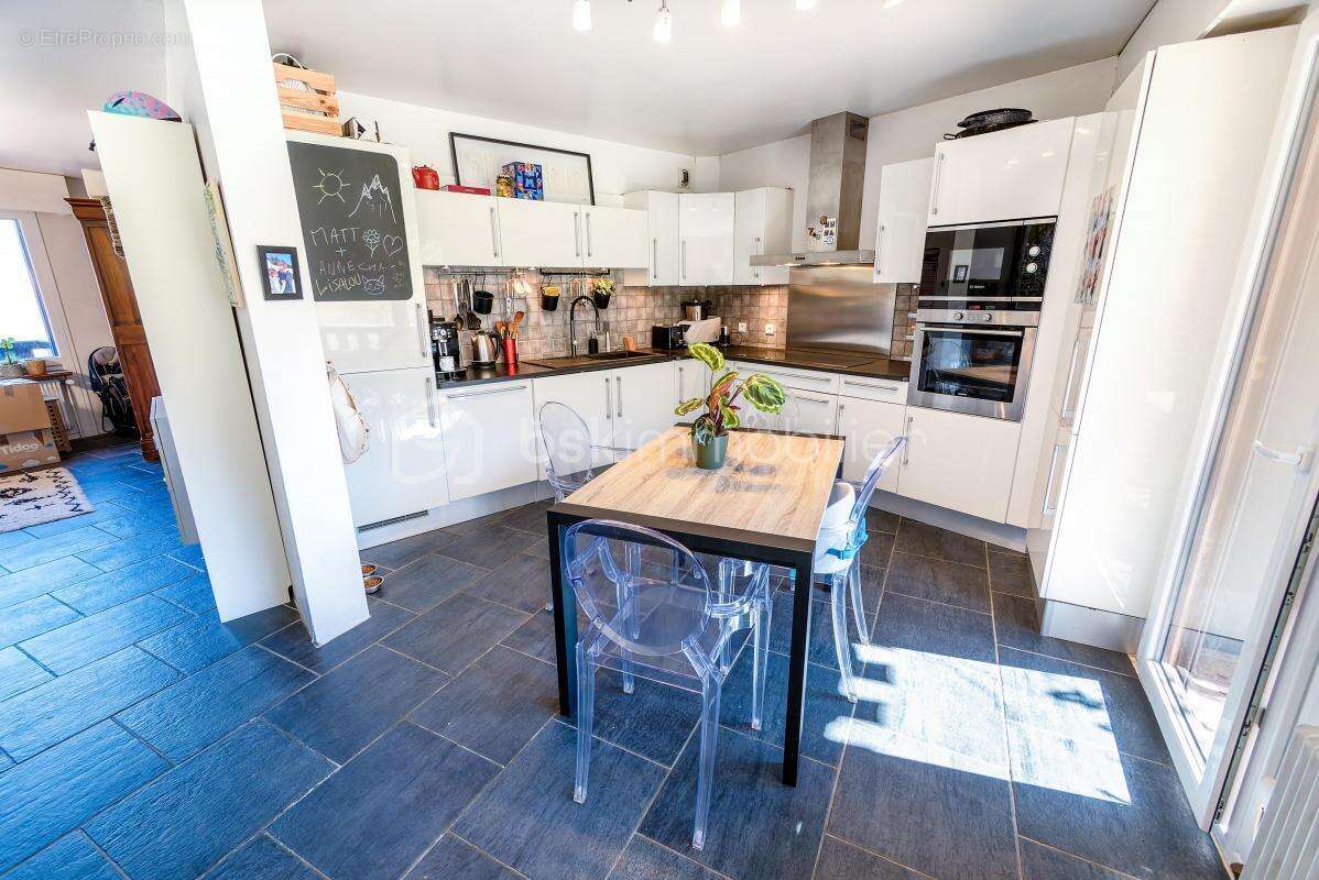 74170 - saint gervais les bains - appartement 82m2 - 2 chambres - proche centre et télécabines - traversant, lumineux, calme - photo 5