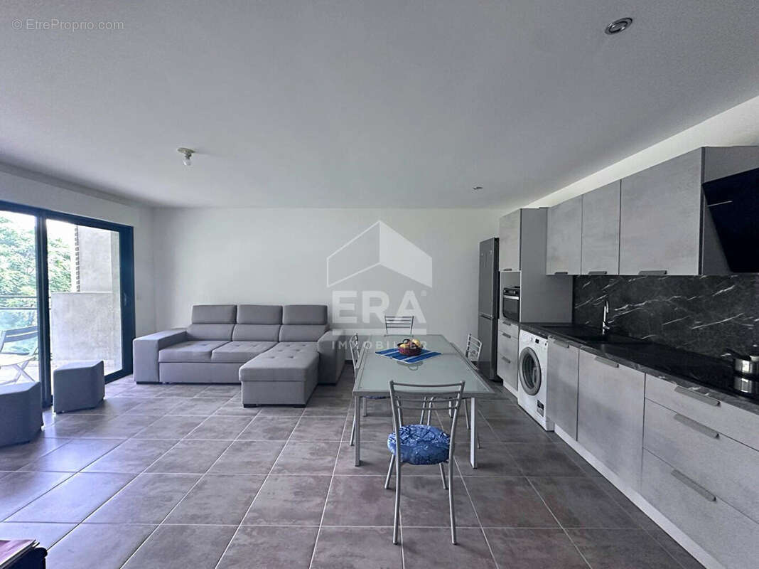 Appartement à VENCE