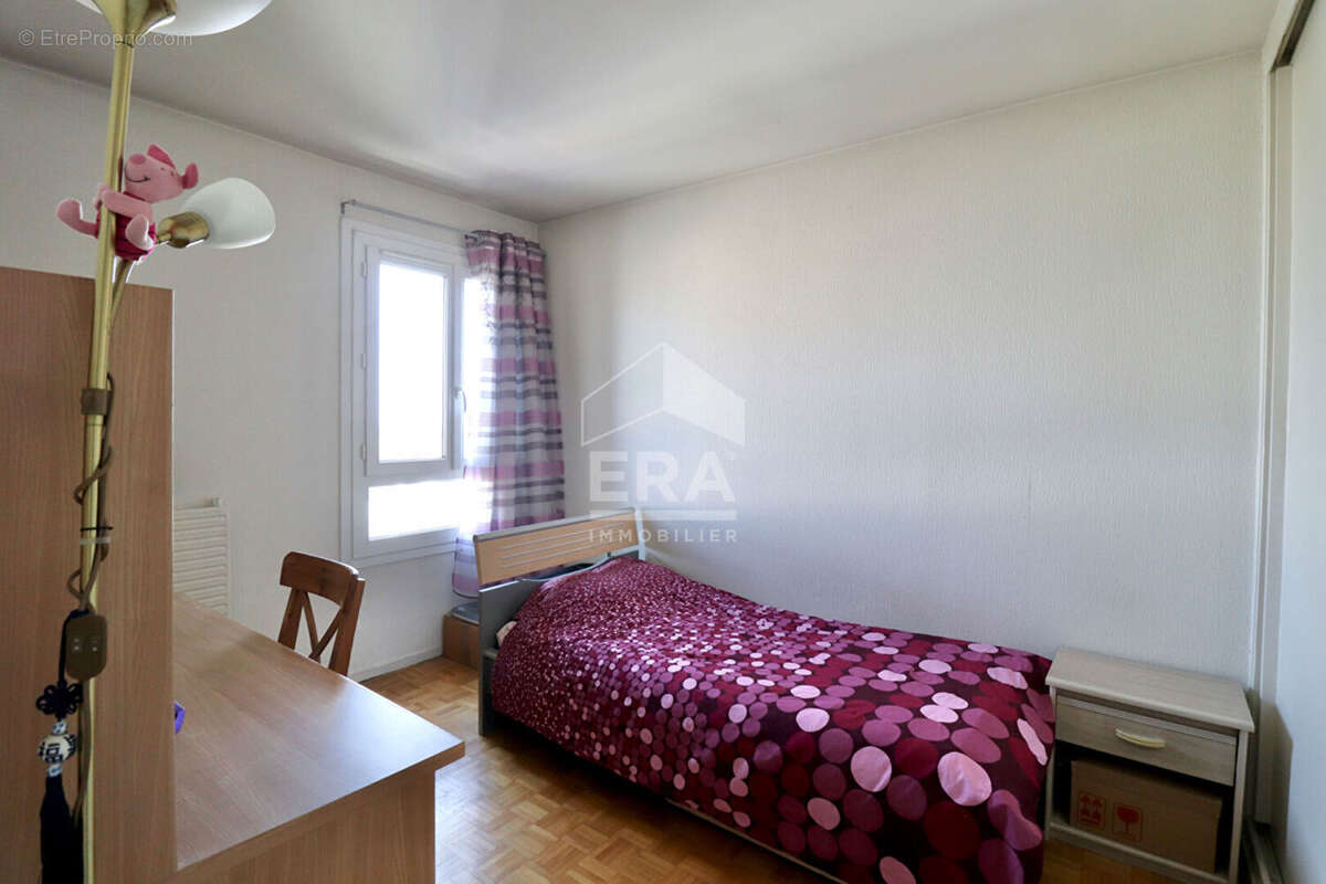 Appartement à CHAMPS-SUR-MARNE