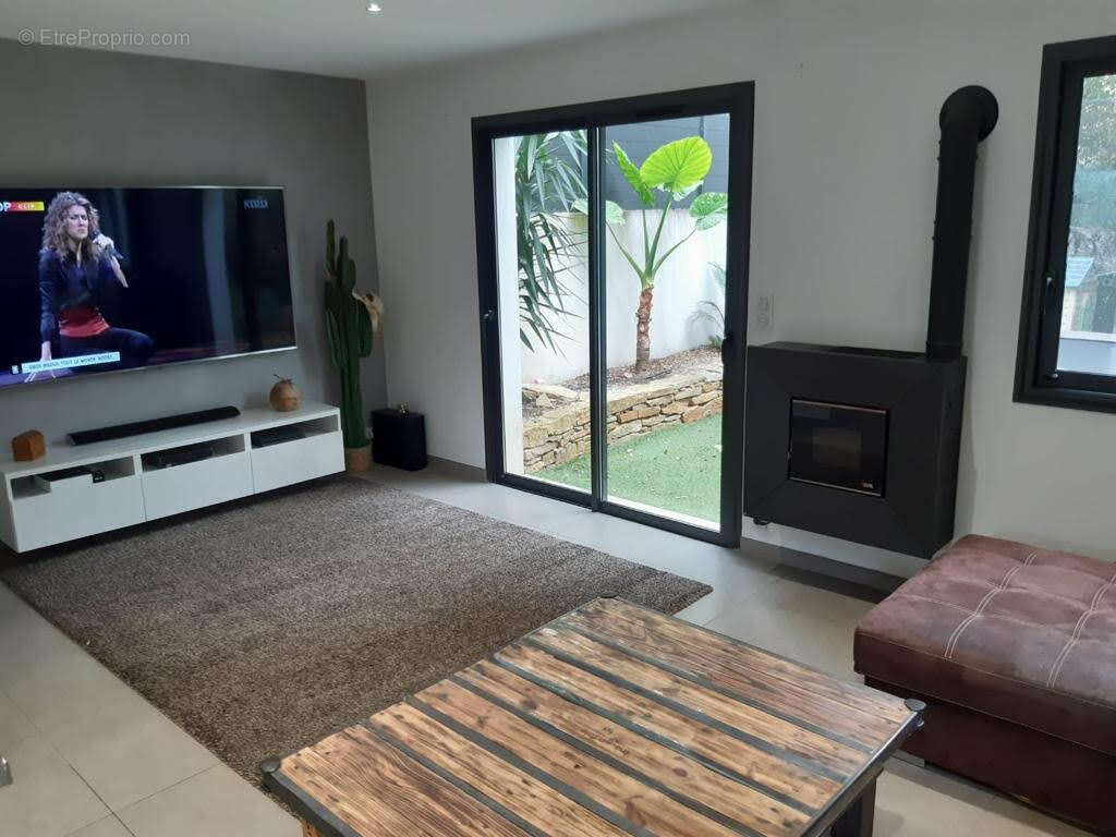 Maison à SIX-FOURS-LES-PLAGES