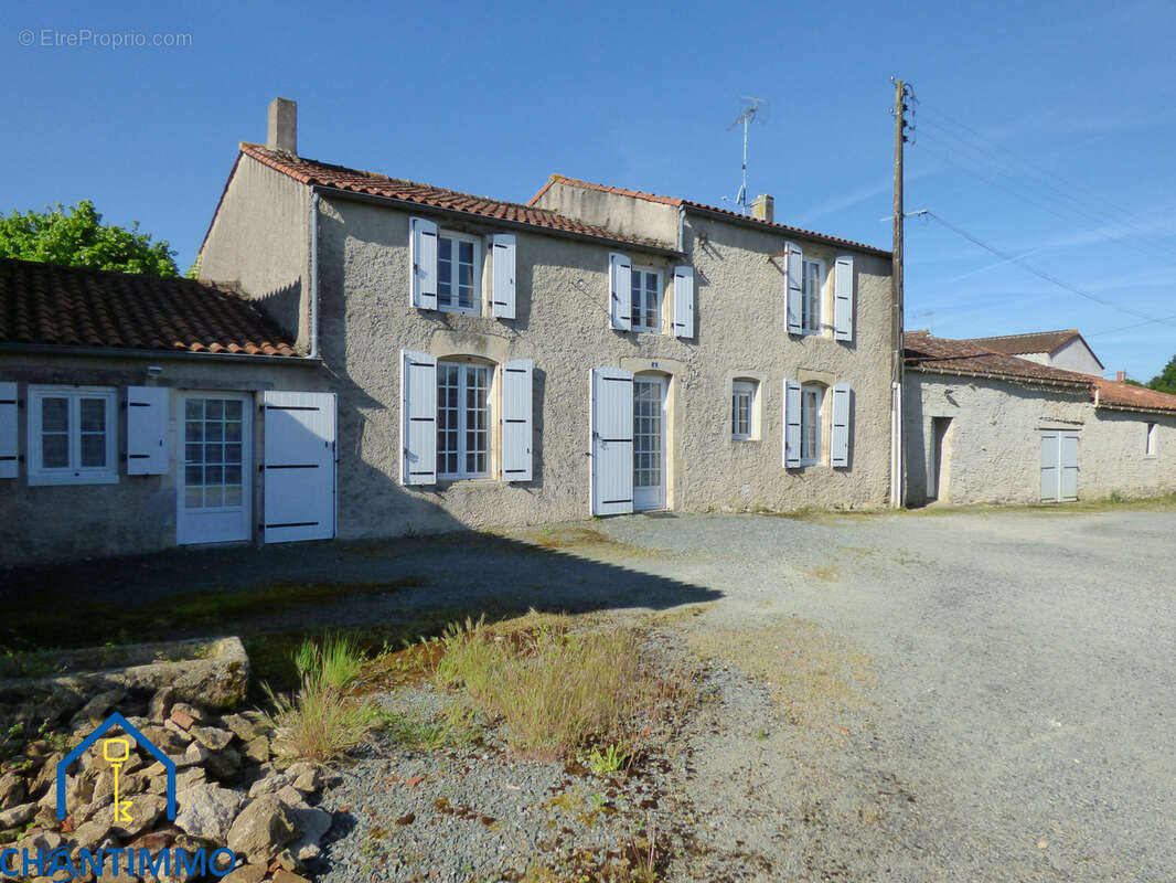 Maison à CHANTONNAY