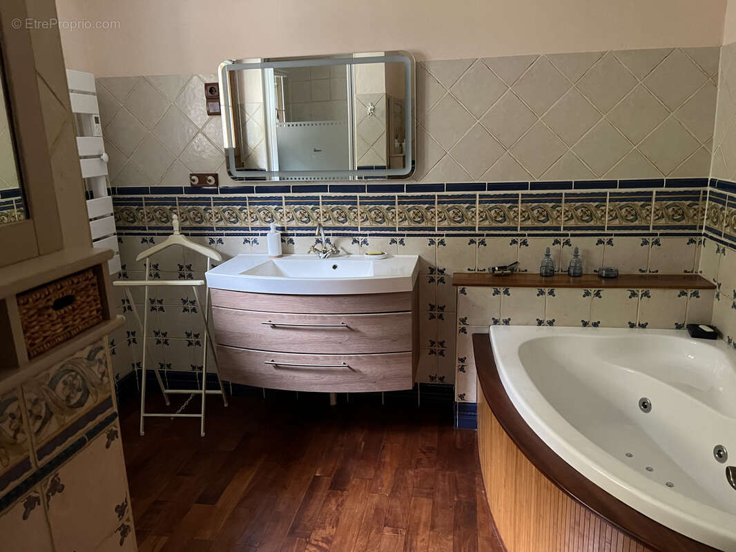 Maison à PARIGNY-LES-VAUX