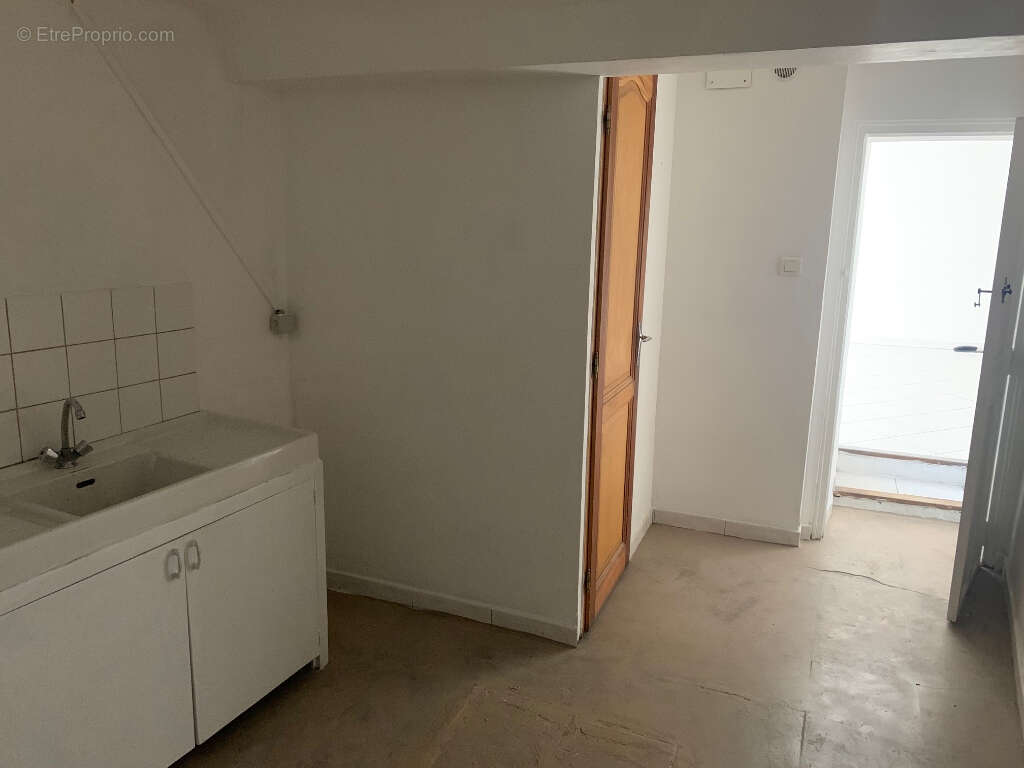 Les Milles - Appartement en RDC de type 2 - 55m² - photo 9