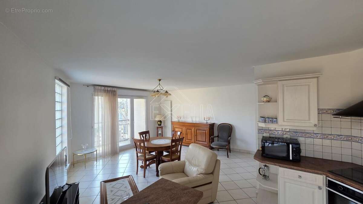 Appartement à MANTES-LA-JOLIE