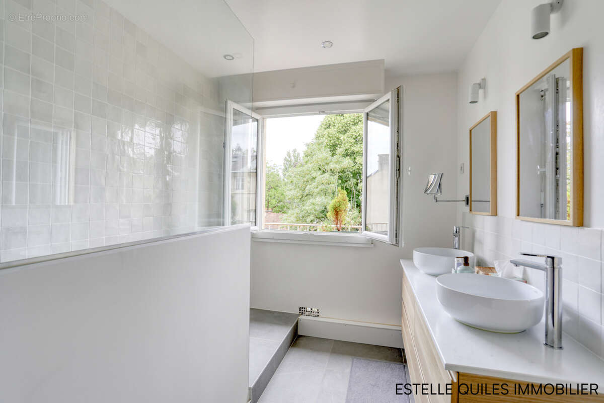 Appartement à VERSAILLES