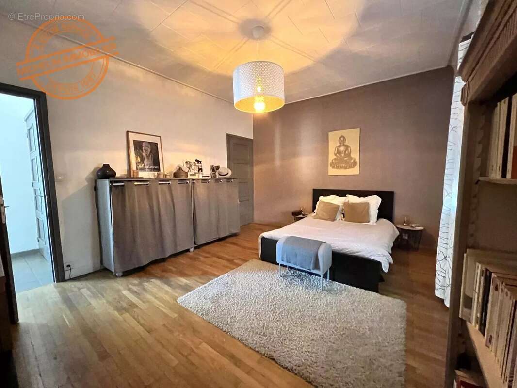 Maison à CHAMPAGNE-AU-MONT-D&#039;OR