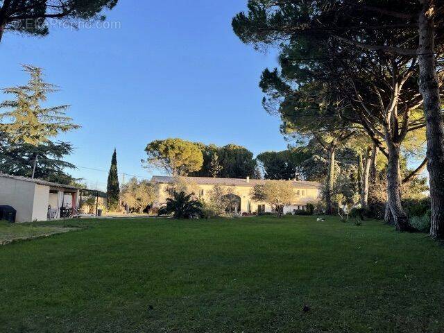 Maison à NIMES