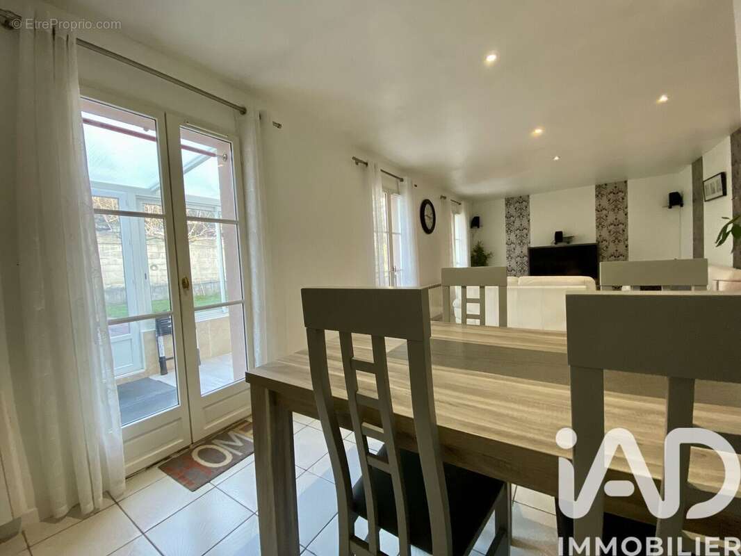 Photo 5 - Maison à GARGES-LES-GONESSE