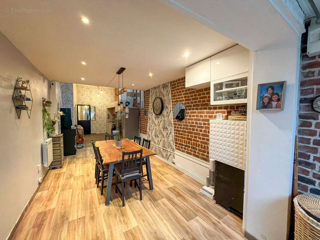 Appartement à LYS-LEZ-LANNOY